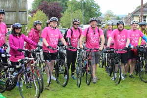 Moscow to Houston Cycle 2014 - Glasgow Airport's 'Team Tom'